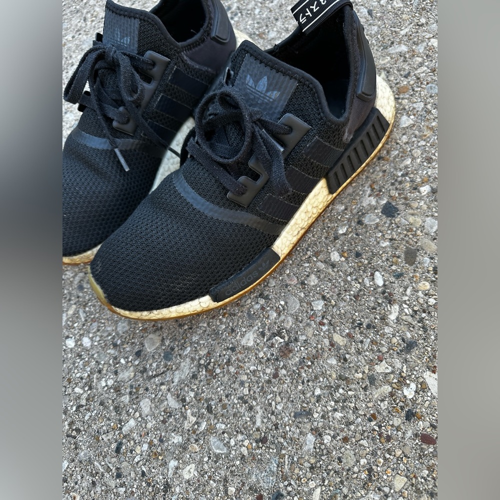 SOLD!!! ADIDAS NMD_R1 Primeknit Black 11 Men Running Athletic Sneakers - Picture 4 of 16
